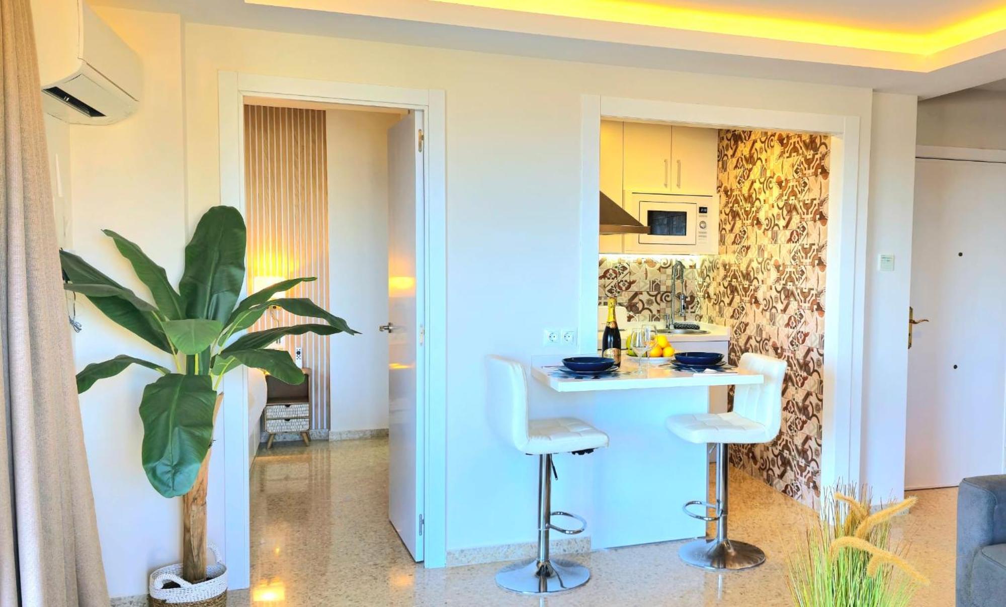 Seaview Retreat Torremolinos City Center, With Pool And Amazing Views By Namaste Elite Exterior foto