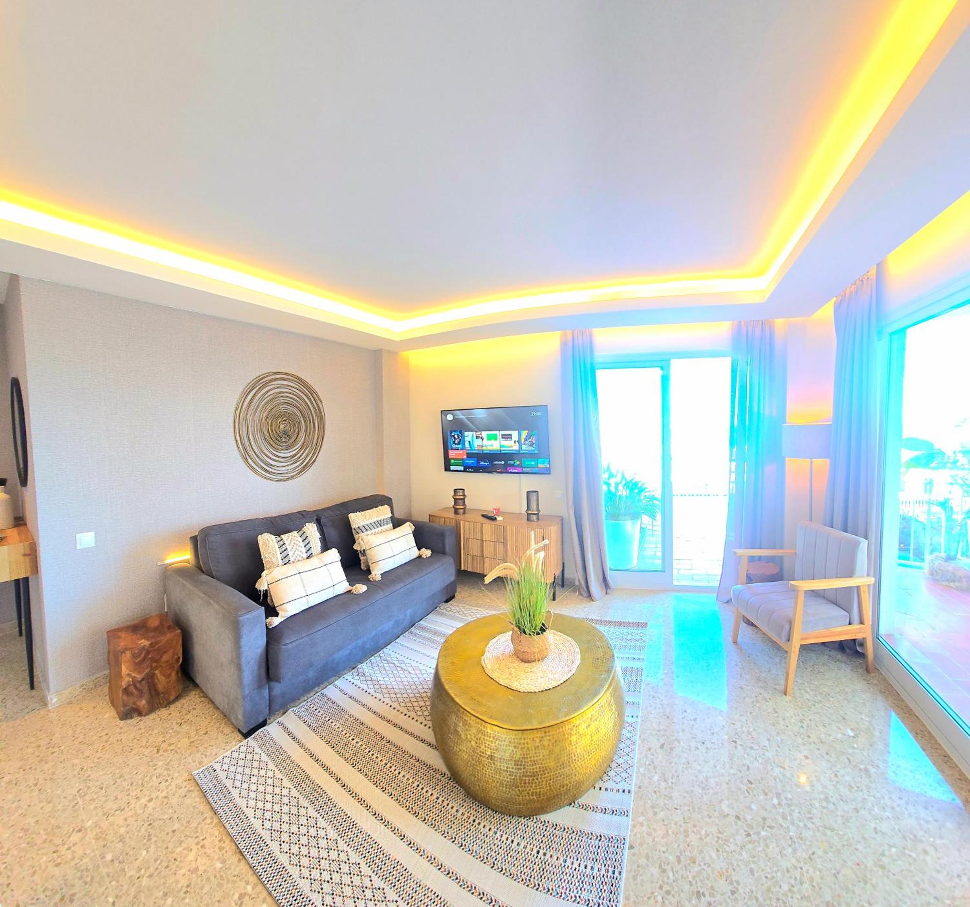 Seaview Retreat Torremolinos City Center, With Pool And Amazing Views By Namaste Elite Exterior foto
