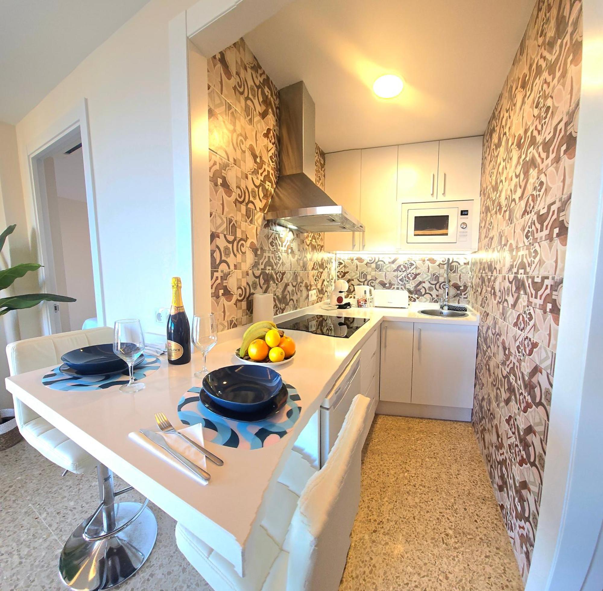 Seaview Retreat Torremolinos City Center, With Pool And Amazing Views By Namaste Elite Exterior foto